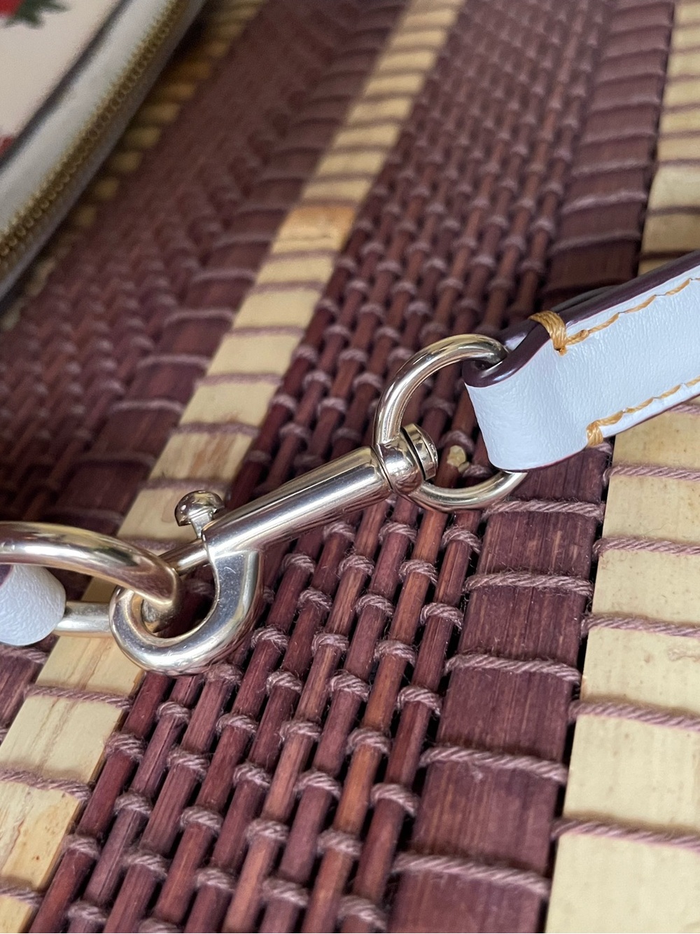 White Coach Nolita 19 Strawberry Print Shoulder Bag & Matching Wallet - Picture 9 of 11